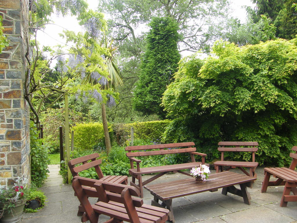 Riverfield Bed And Breakfast Gorey Exterior photo